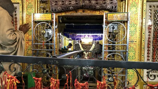 निज़ामुद्दीन औलिया दरगाह