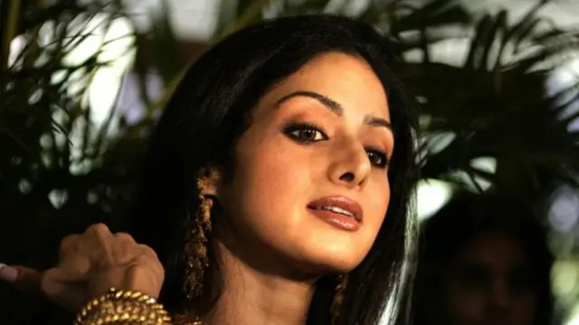 ஸ்ரீதேவியின் உடலை உறவினர்களிடம் ஒப்படைத்த கேரளவாசி யார்?