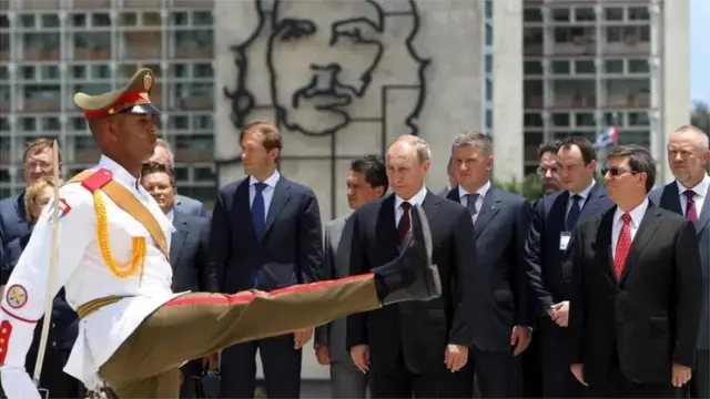 Licha ya kupungua kwa mauzo yake ya silaha kwa Amerika ya Kusini, Moscow inadumisha ushirikiano wake wa kijeshi