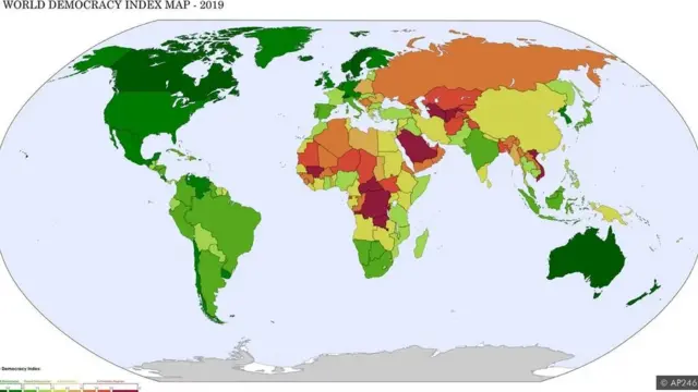 நாஜிகள் தோற்கடிக்கப்படாமல், மெல்ல சரிந்திருந்தால் உலக ஜனநாயகம் எப்படி இருந்திருக்கும் என்ற கற்பனை