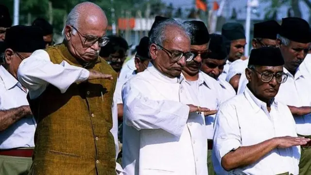 રાષ્ટ્રીય સ્વયંસેવક સંઘ, ભાજપ, કૉંગ્રેસ, અડવાણી, કેશુભાઈ પટેલ, ગુજરાત