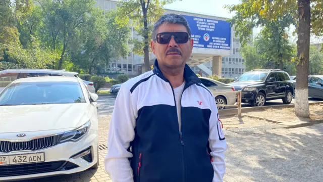 Кумарбек Шейшеналиев, Бишкек шаарынын тургуну 