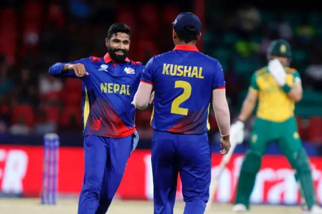 क्रिकेट 