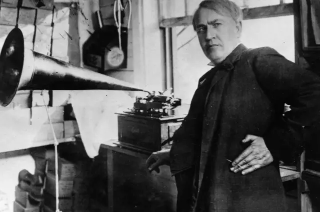 थॉमस अल्वा एडिसन