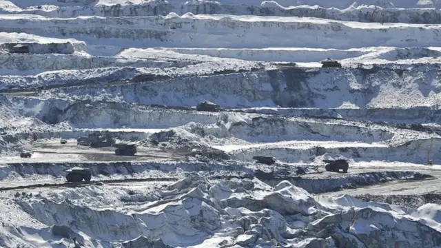 Қумтор кони