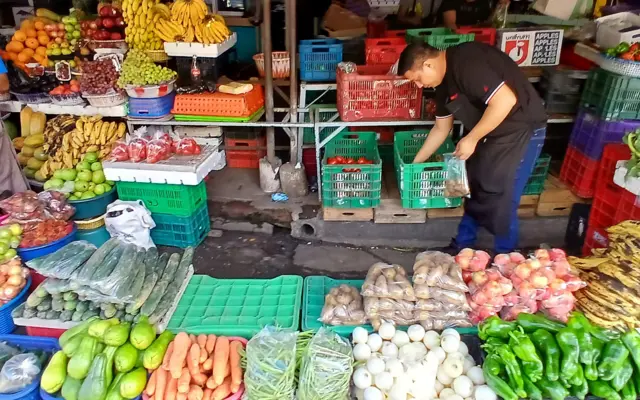 Vendedor en las calles de Quezaltepeque, El Salvador, el 9 de septiembre de 2024.