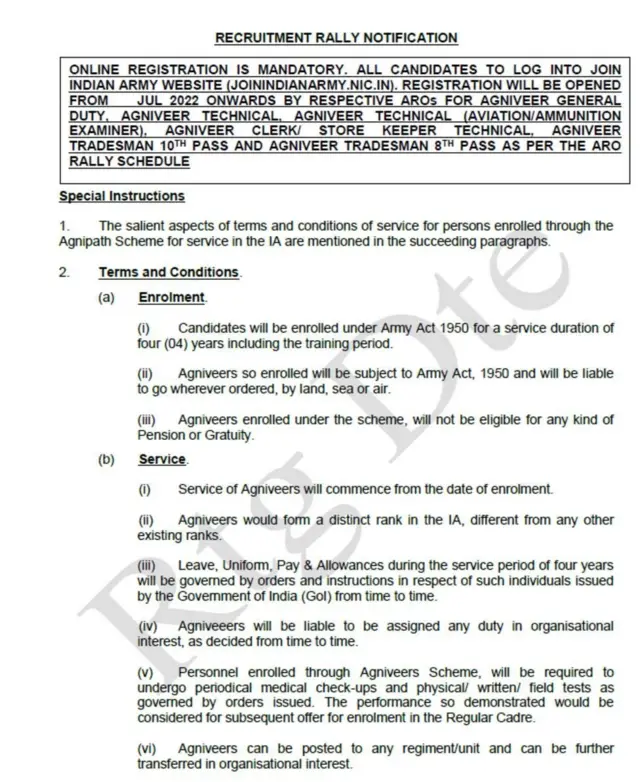 ચાર વર્ષના સેવાકાળ દરમિયાન તેમની રજાઓ, યુનિફોર્મ, વેતન અને ભથ્થાં સમયાંતરે ભારત સરકારના આદેશાનુસાર આપવામાં આવશે