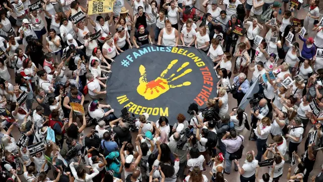 تجمع اعتراضی علیه ترامپ