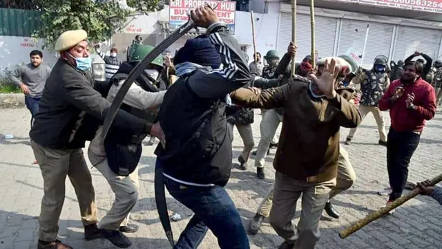 पुलिसकर्मी