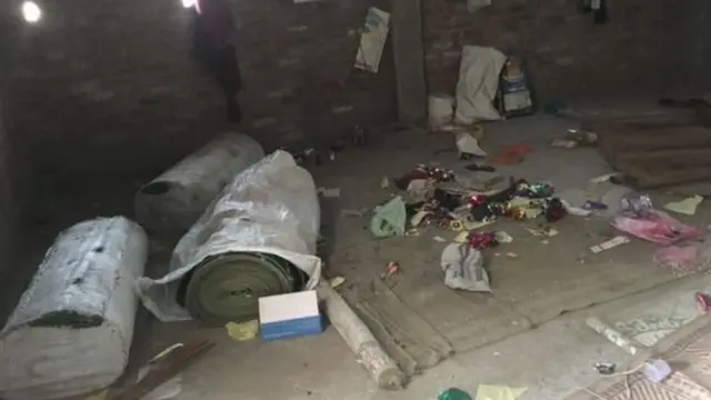 મદ્રેસાની તસવીર