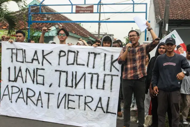 Pilkada Partai Coklat