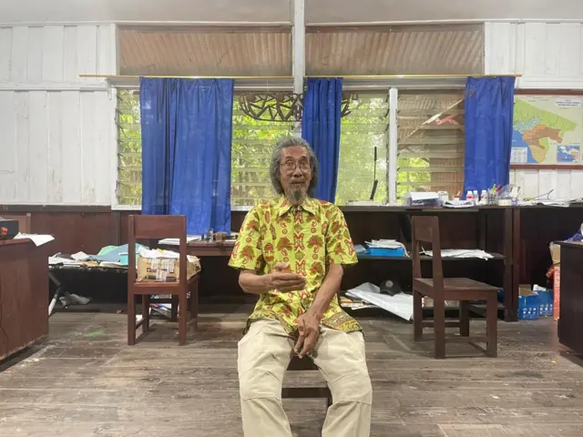 Romo Tjokro, Romo Anton R. Tjokroatmodjo, Sekjen Keuskupan Agats, Keuskupan Agats, gizi buruk, Asmat, Papua Selatan, sagu
