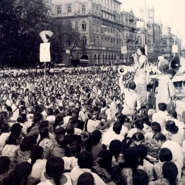 मृणाल गोरे