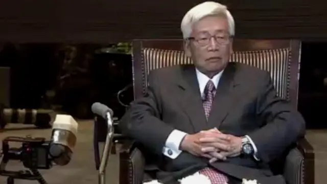 Satoru Anzaki at his party
