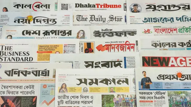 Sariq ayol ozini yalangoch holda suratga oladi.