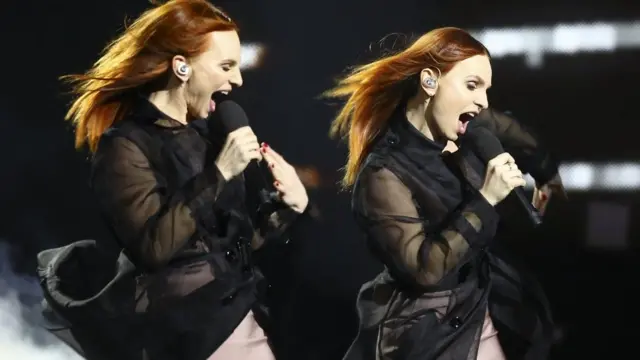 Учасниці дуету "Анна-Марія" (Anna Maria) сестри Анна та Марія Опанасюк