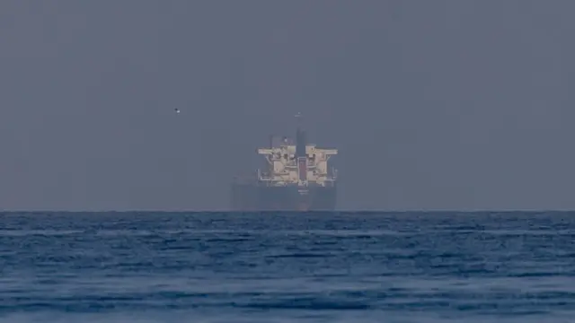 स्ट्रेट ऑफ़ होर्मुज़