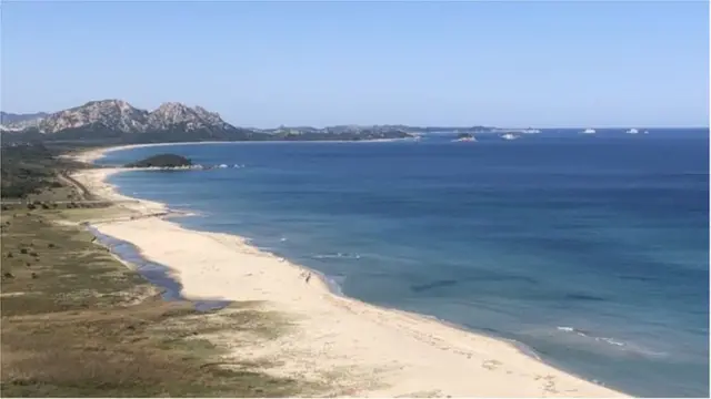 ఉత్తరకొరియా సముద్ర తీరం