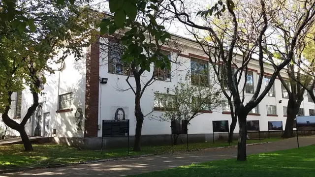 Com 17 hectares, antiga Escuela Mecánicapixbet como ganhar dinheirola Armada se transformoupixbet como ganhar dinheiromuseu destinado a preservar a memória da repressão patrocinada pelo Estado durante a ditadura