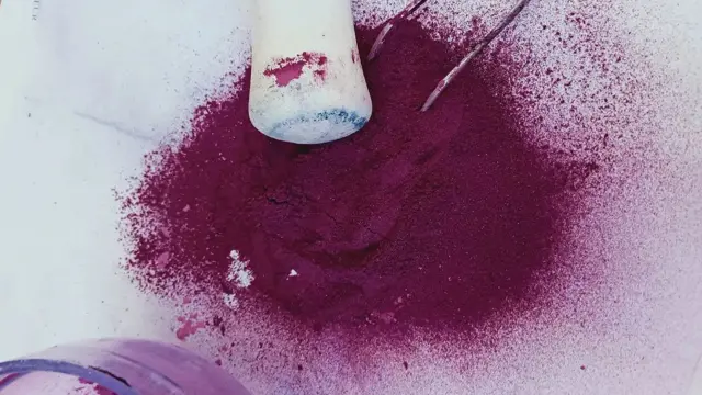 Tinte en polvo