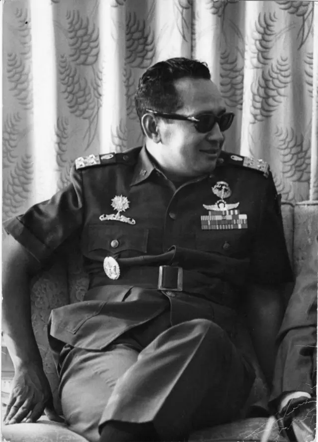 Soeharto, suharto, dwifungsi ABRI, TNI, Orde Baru, sejarah dwi fungsi ABRI