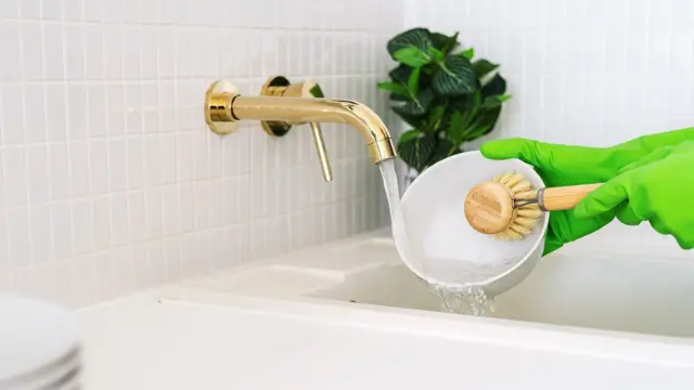 ናይ ክሽነ ብሩሽ