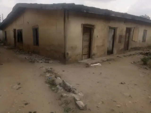 Be di na nwunye tọgbọọ chakoo dịka enweghịzị ndị nọ n'ime nakwa n'akụkụ ya ugbua.