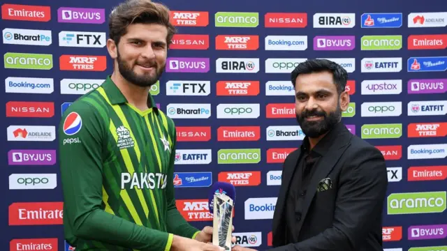 আজ ম্যাচসেরার পুরস্কার পেয়েছেন শাহীন, ২২ রান দিয়ে চার উইকেট নিয়েছেন তিনি।