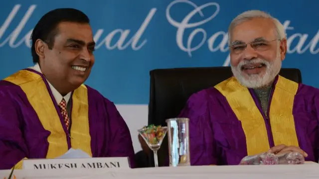 मोदी और मुकेश अंबानी