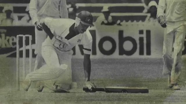 डेनिस लिली, आयन बॉथम