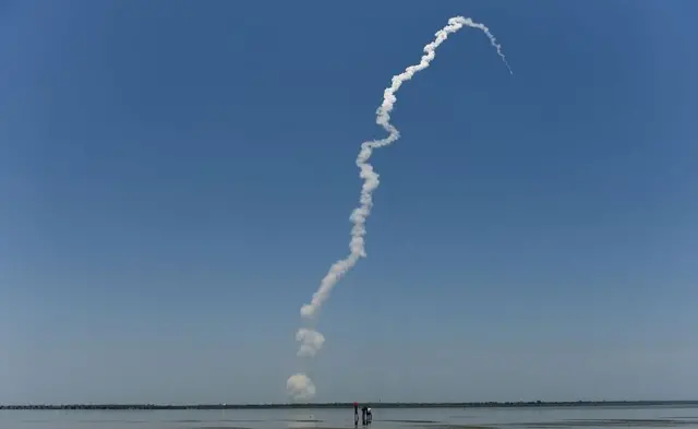 पीएसएलवी लॉन्च