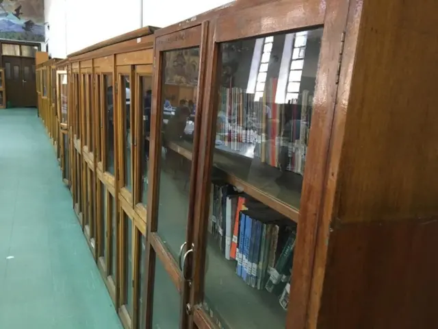 ከወመዘክር የመጻሕፍት ስብስቦች መካከል