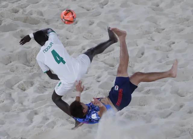 Beach Soccer Football - FIFA Beach World Cup Russia 2021 - Semi-Final - Japan v Senegal - Luzhniki Beach Soccer Stadium, Moscow, Russia - August 28, 2021 Senegal"s Papa Ndour in action with Japan"s Takuya Akaguma