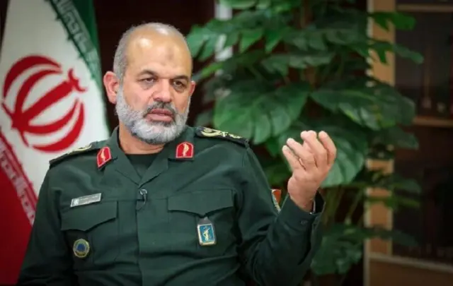 احمد وحیدی با اشاره به دیدار آتی بنیامین نتانیاهو، نخست&zwnj;وزیر اسرائیل و دونالد ترامپ،&zwnj; رئیس جمهور آمریکا گفت که ایران &laquo;تمامی تحولات را با دقت زیر نظر دارد.&raquo;