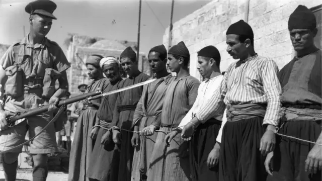 ብሪጣንያ ኣብ እዋን ኩናትን ድሕሪ ኩናትን ፡ ንዓረብን ንይሁዳውያንን ክትፋጽሞ ዘይካኣለት ሓያላ ምብጽዓታተ ኣተወትሎም።