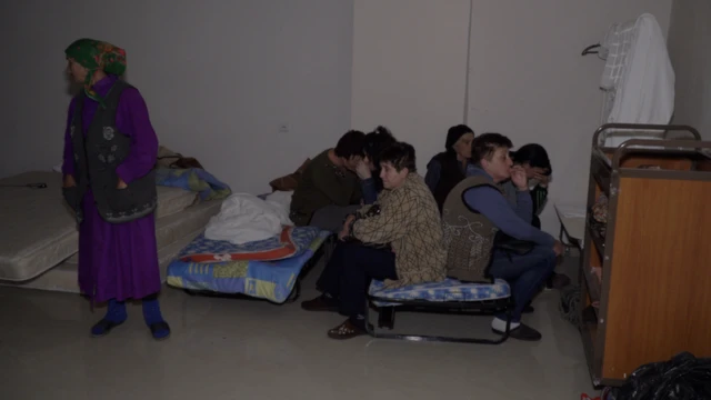 হোটেলের এই বেজমেন্ট শরণার্থীদের জন্য শেল্টার হিসেবে ব্যবহৃত হচ্ছে।