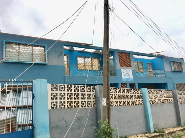 awọn ile to faragba