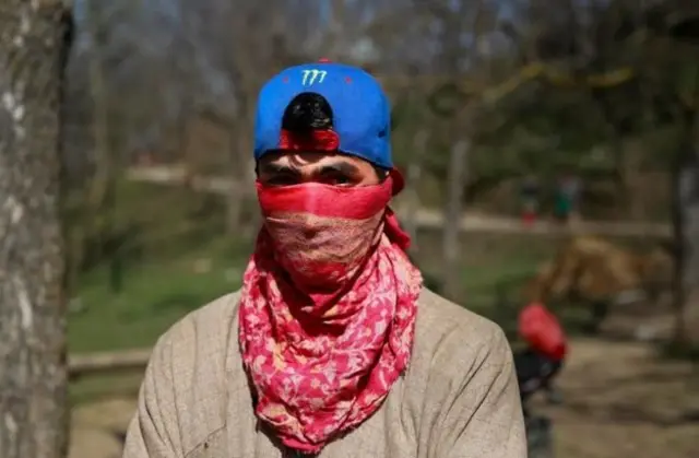 காஷ்மீர் பிரச்சனைக்கு பலிகடாவான படிப்பில் கெட்டியான 12 வயது சிறுவன்