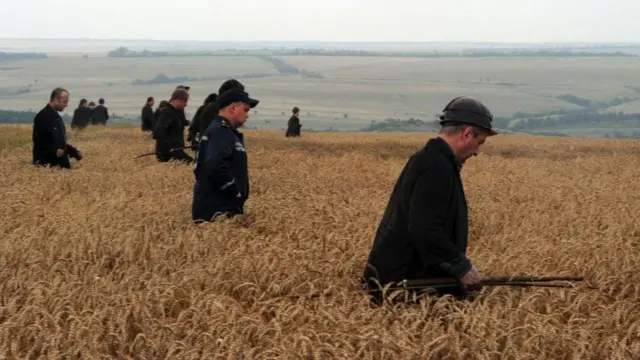 шахтеры в поле