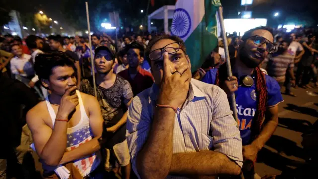 واکنش طرفداران تیم کریکت هند به شکست در مقابل پاکستان