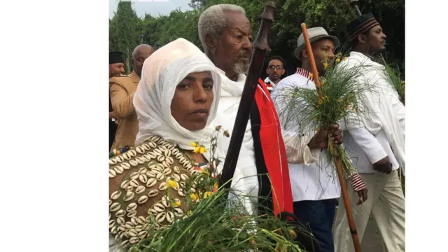 Abbaa Malkaa Haadha Malkaa waliin