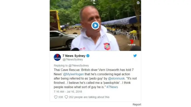 "Belum selesai..Saya yakini dia mengatakan diri saya seorang 'pedofil'".