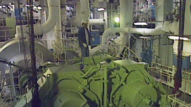 Tani 220 za mafuta zilihitajika kila siku kuendesha meli hiyo nzito