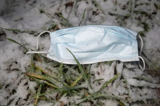 Dunida ayaa hadda kasoo kabanaysa saamaynta Fayraska corona