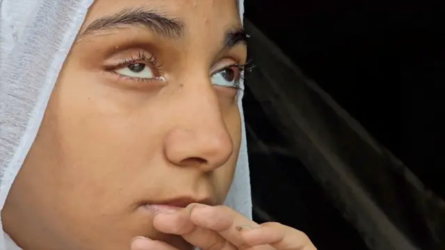 تتمنى فايزة أن تصبح طبيبة