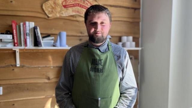 Henry Love na delicatessensport e crbque trabalha