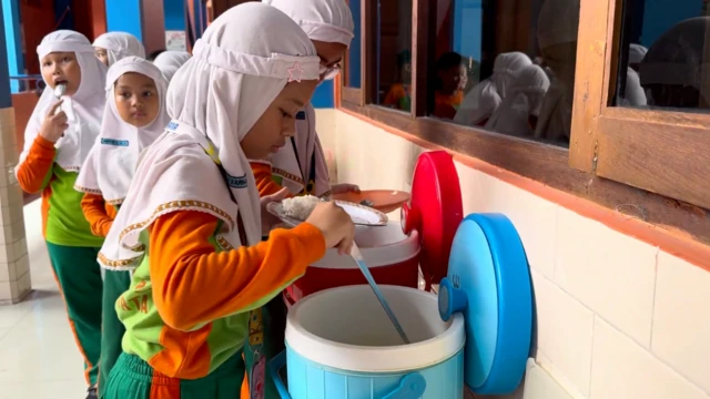 MBG, keracunan, dapur sehat, program mandiri