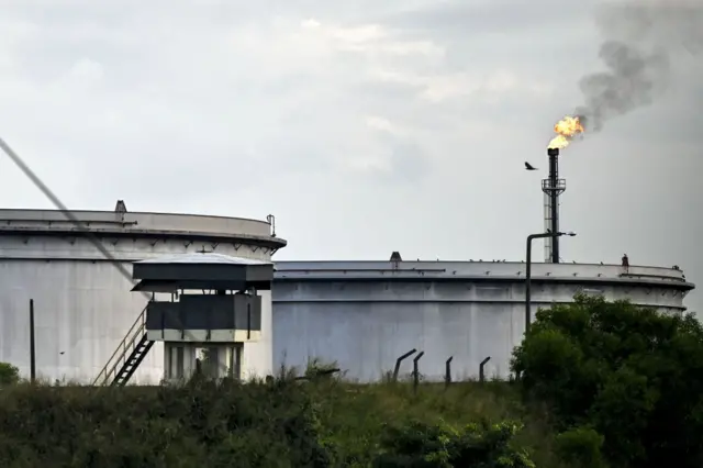 සපුගස්කන්ද බොරතෙල් පිරිපහදුව