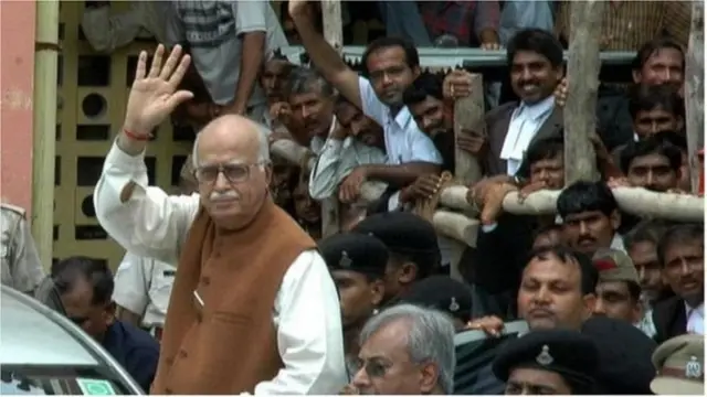 అడ్వాణీ