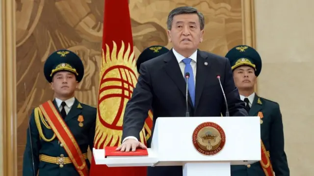 Сооронбай Жээнбеков